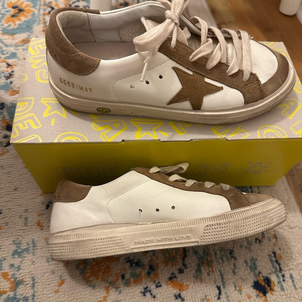 Golden Goose Kids Cream and Brown Sneakers - Picture 3 of 4